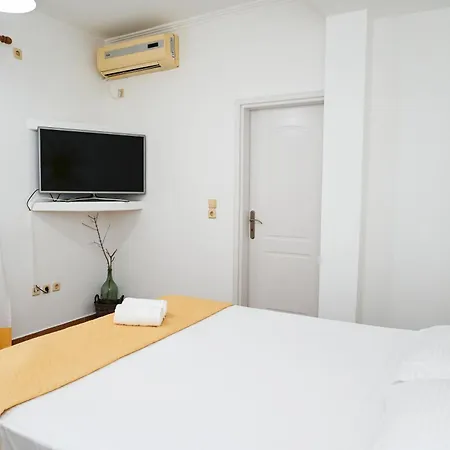 Navis Appartement Triovasálos